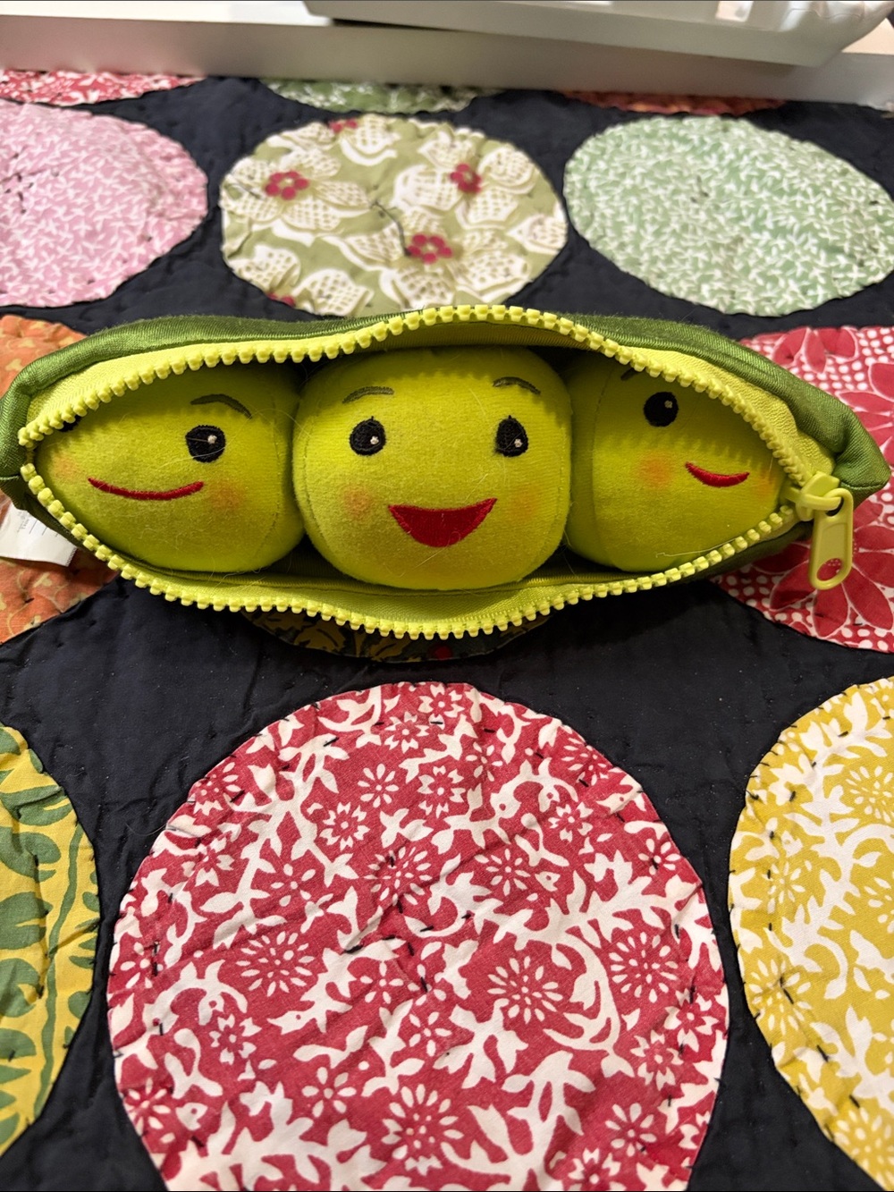 Disney Green Peapod Plush Trio Zipper Toy